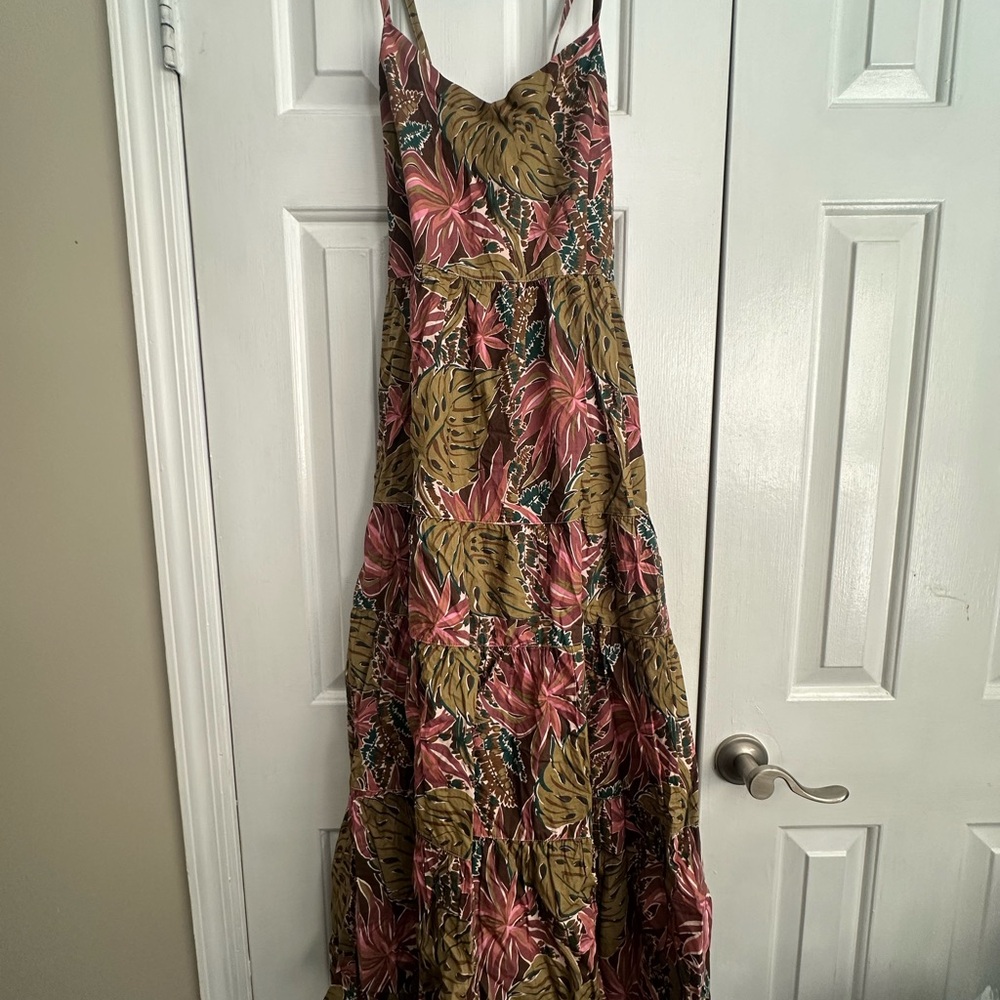 Tropical Print Maxi Dress